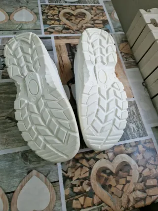 Scarpe antinfortunistiche bianche misura 37