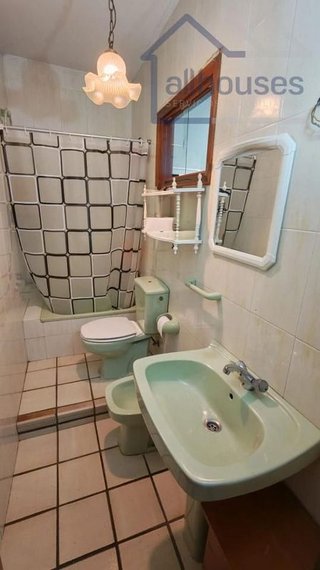Casa adosada en venta en Tui