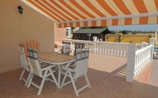 Chalet en venta en Catral