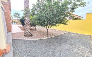 Chalet en venta en Catral