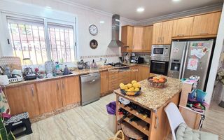 Chalet en venta en Catral