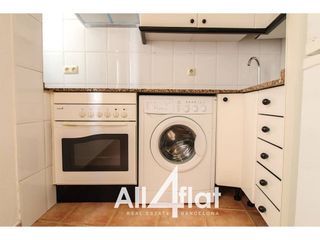 Piso en venta en El Raval en Barcelona