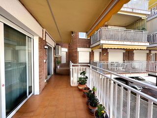 Piso en venta en Lluminetes en Castelldefels
