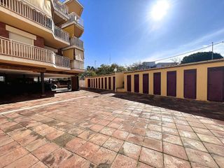 Piso en venta en Lluminetes en Castelldefels