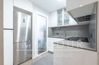Piso en venta en Lluminetes en Castelldefels