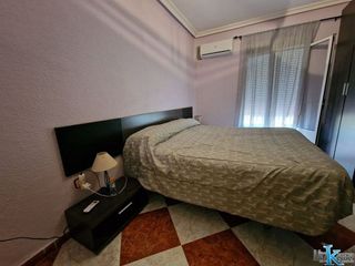 Casa adosada en venta en Linares