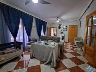 Casa adosada en venta en Linares