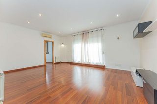 Ático en venta en El Castell-Poble Vell en Castelldefels