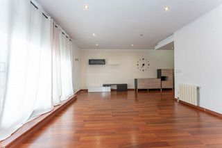 Ático en venta en El Castell-Poble Vell en Castelldefels