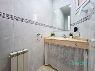 Casa adosada en venta en Abrera