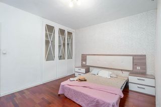 Piso en venta en Milán - Pumarín - Teatinos en Oviedo