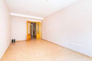 Piso en venta en Onda