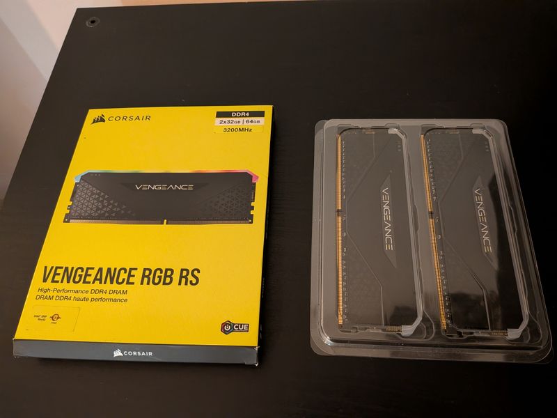 Corsair Vengeance RGB RS DDR4 64GB (2x32GB) 3200