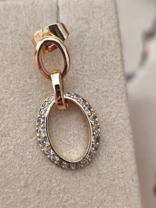 Pendientes Oro 18k Ovalados con Circonitas