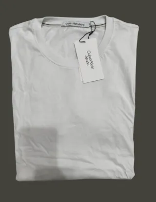 T-shirt Calvin Klein bianca taglia XXXL