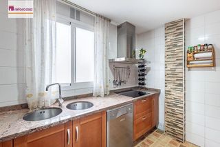 Piso en venta en Almanjáyar en Granada