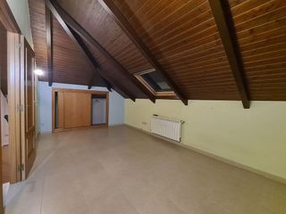 Piso en venta en Pueblo - Urb. Norte en Valdemorillo