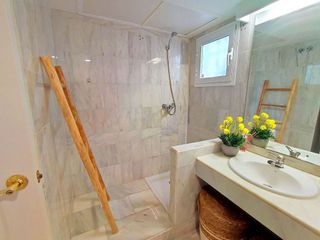 Piso en venta en Los Naranjos - Las Brisas en Marbella