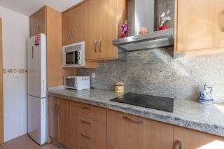 Piso en venta en Zubia (La)