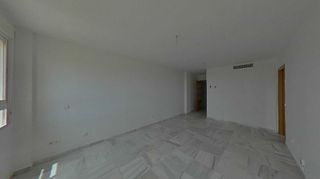 Piso en venta en El Faro de Calaburra - Chaparral en Mijas