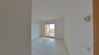 Piso en venta en El Faro de Calaburra - Chaparral en Mijas