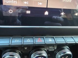 Por 349€ mes Arkana Techno ETECH full hybrid 145CV