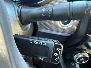 Por 349€ mes Arkana Techno ETECH full hybrid 145CV