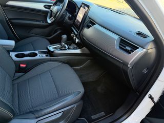 Por 349€ mes Arkana Techno ETECH full hybrid 145CV