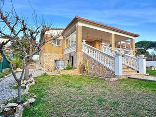 Chalet en venta en Urbanitzacions en Lloret de Mar