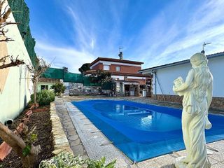 Chalet en venta en Urbanitzacions en Lloret de Mar