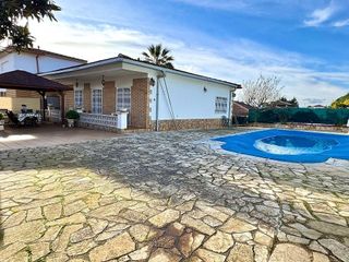 Chalet en venta en Urbanitzacions en Lloret de Mar
