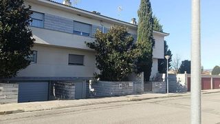 Casa adosada en venta en Cintruénigo