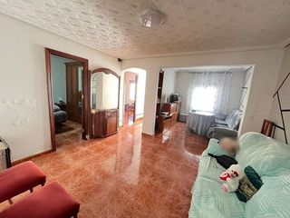 Casa adosada en venta en Martos