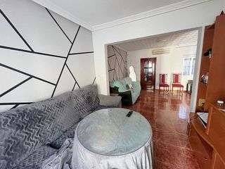 Casa adosada en venta en Martos