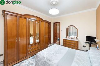 Chalet en venta en Iznalloz