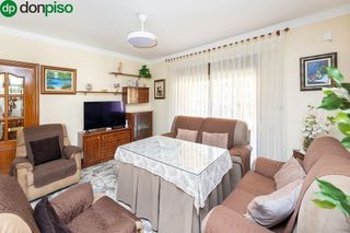 Chalet en venta en Iznalloz