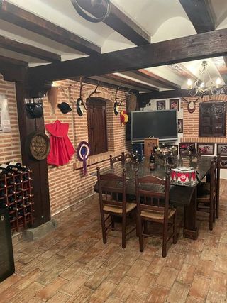 Chalet en venta en Casarrubios del Monte pueblo en Casarrubios del Monte