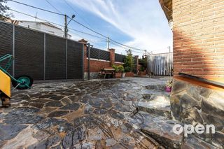 Chalet en venta en Roc Blanc en Terrassa