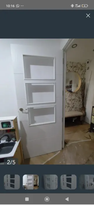Puertas de salón y pasillo sin cristal