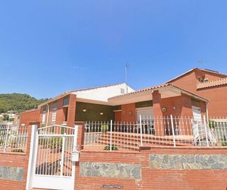 Chalet en venta en La Roureda en Viladecans