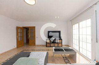 Casa pareada en venta en Centre en Sant Boi de Llobregat