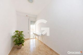 Casa pareada en venta en Centre en Sant Boi de Llobregat