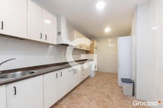 Casa pareada en venta en Centre en Sant Boi de Llobregat