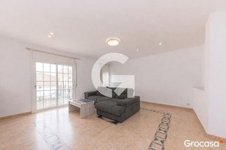 Casa pareada en venta en Centre en Sant Boi de Llobregat