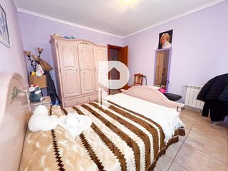 Chalet en venta en Vallirana