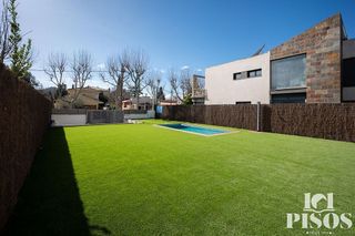 Chalet en venta en Mira-sol en Sant Cugat del Vallès