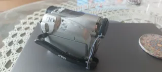 Videocámara JVC GR-D240E MiniDV.