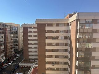 Piso en venta en Barrio Alto - San Félix - Oliveros - Altamira en Almería