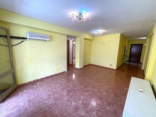 Piso en venta en Gamarra - La Trinidad en Málaga