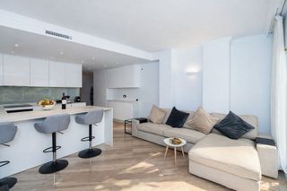 Piso en venta en Elviria en Marbella